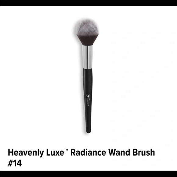 New IT Cosmetics Heavenly Luxe Radiance   Brush #14 - Picture 2 of 9
